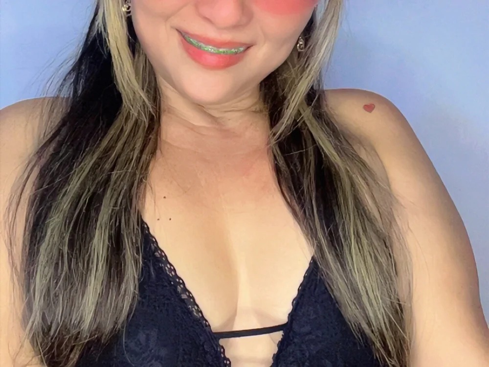 _violeta_99 Chatroom