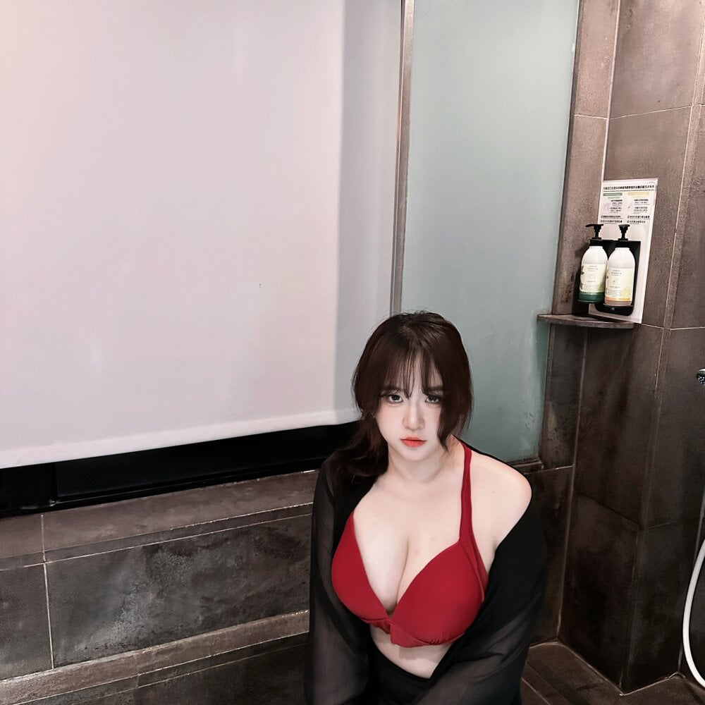 a-yuan028 Chatroom