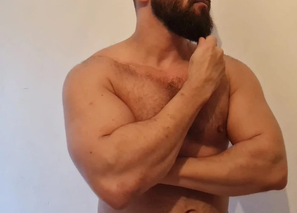 abeardguyone Chatroom