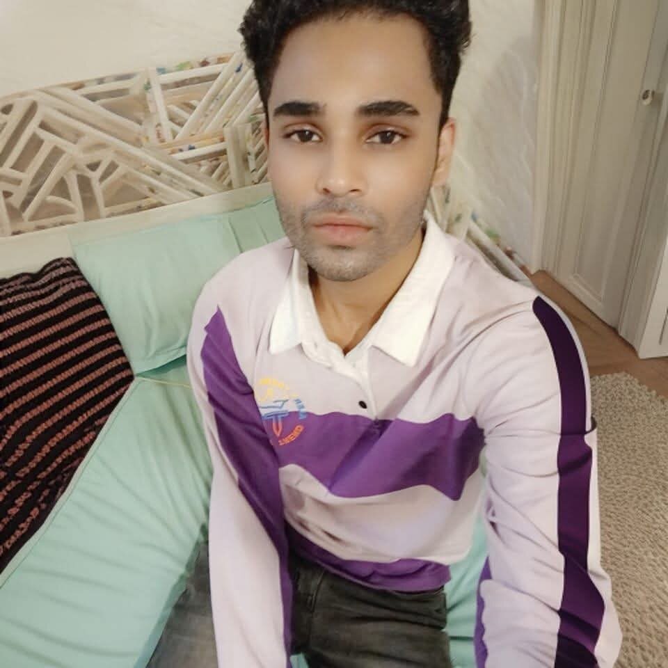 abhi400012 Chatroom