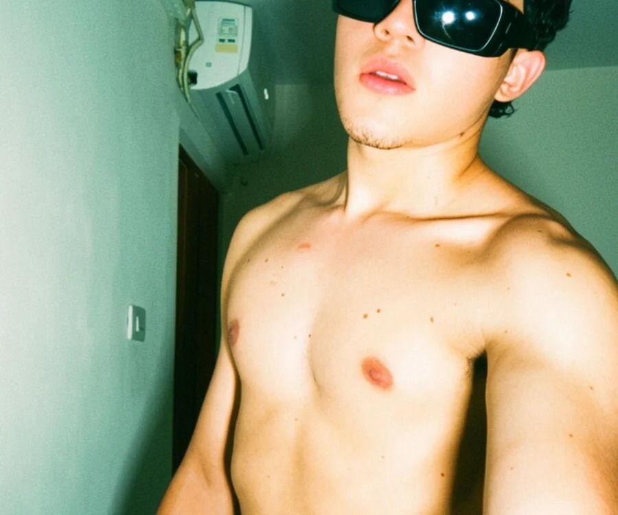 adrew_arthur Chatroom