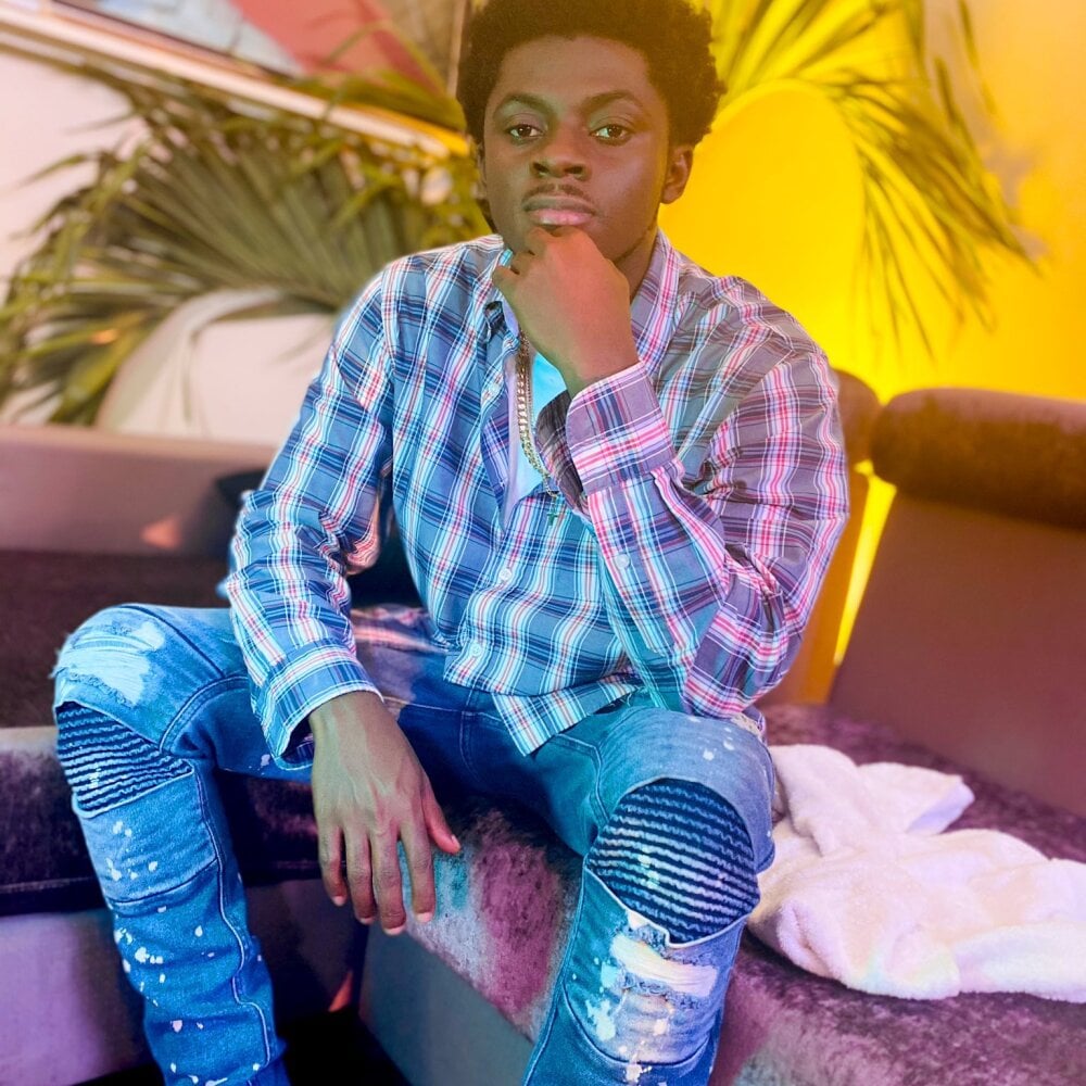 afrodingoghana Chatroom