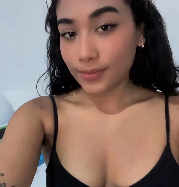 aiuni_ Chatroom