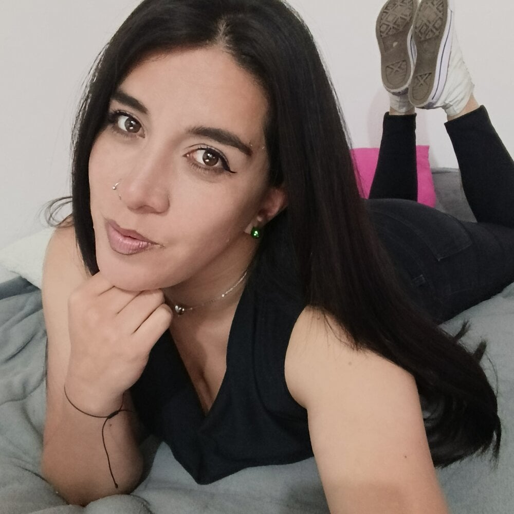 alanna_sweett00 Chatroom