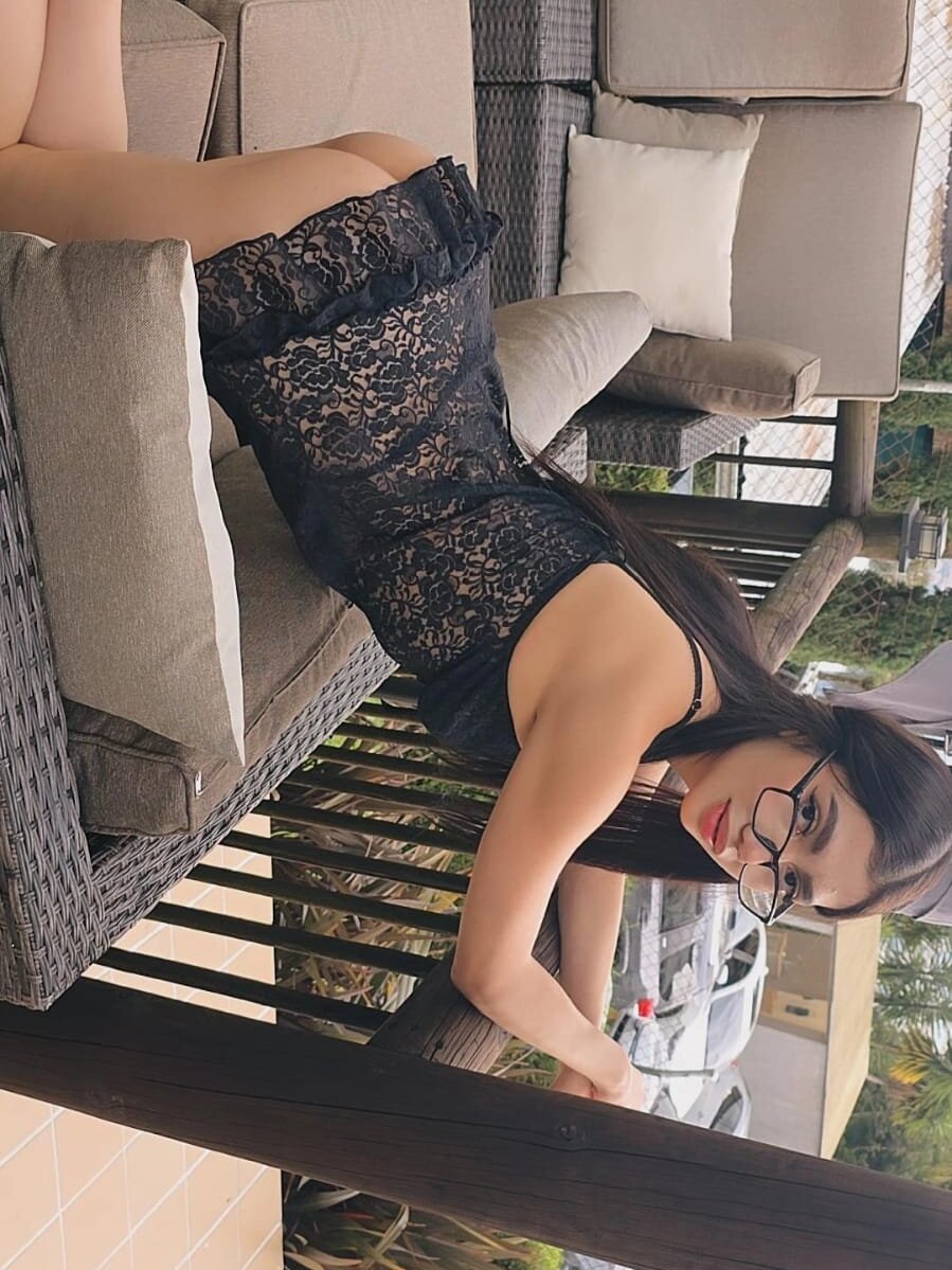alejandraalvarezxo Chatroom