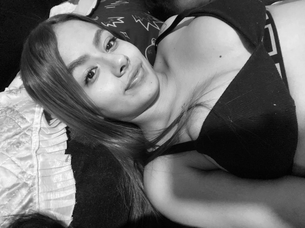 alessia_sin1 Chatroom