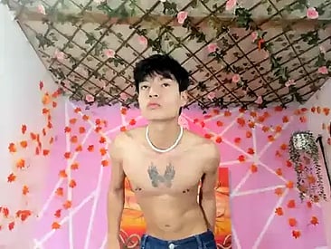 alex-hot18