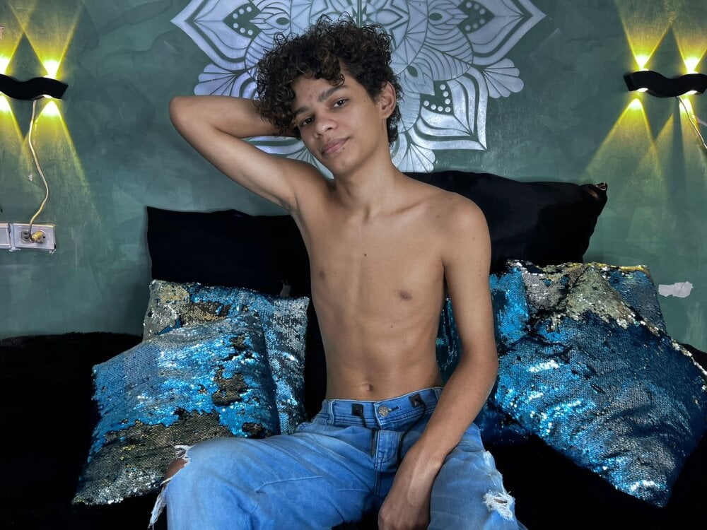 alexes_risos Chatroom
