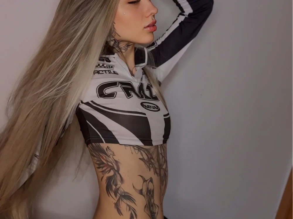 alyssa_22 Chatroom