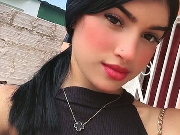 amazinghotgirl