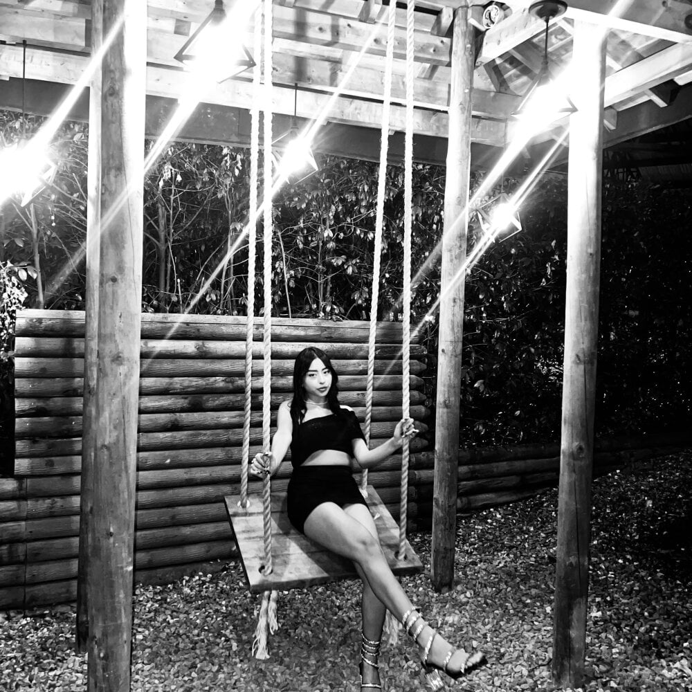 ambar_rousse_ Chatroom