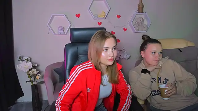 amelia_shiny_ Chatroom