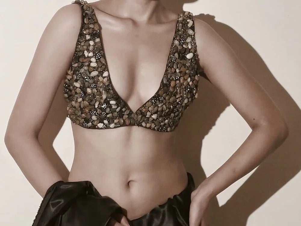 amisha-19 Chatroom