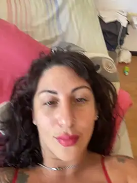 amywinehous Chatroom