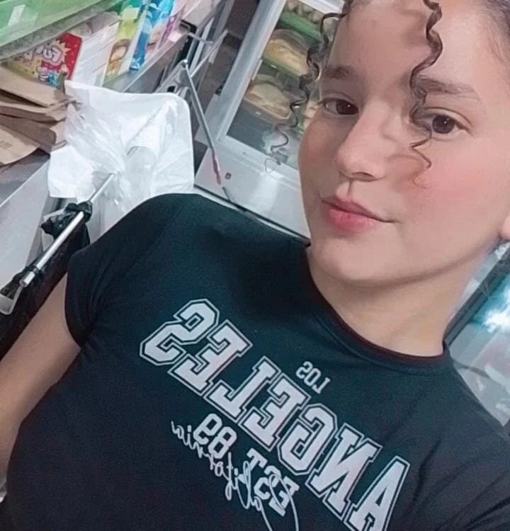 anabel_cross Chatroom