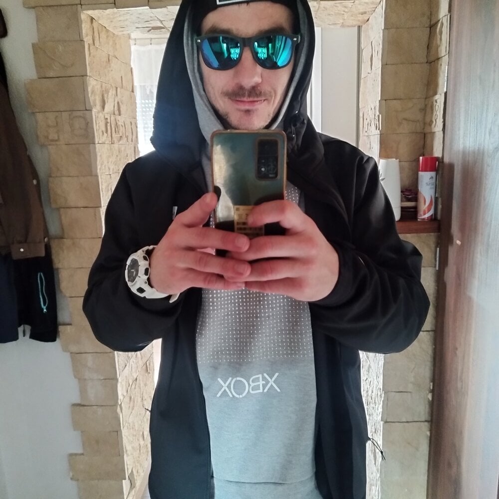 analnyastr0@xh Chatroom