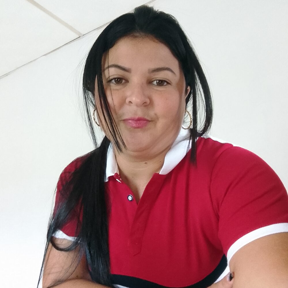 anapaulaa Chatroom