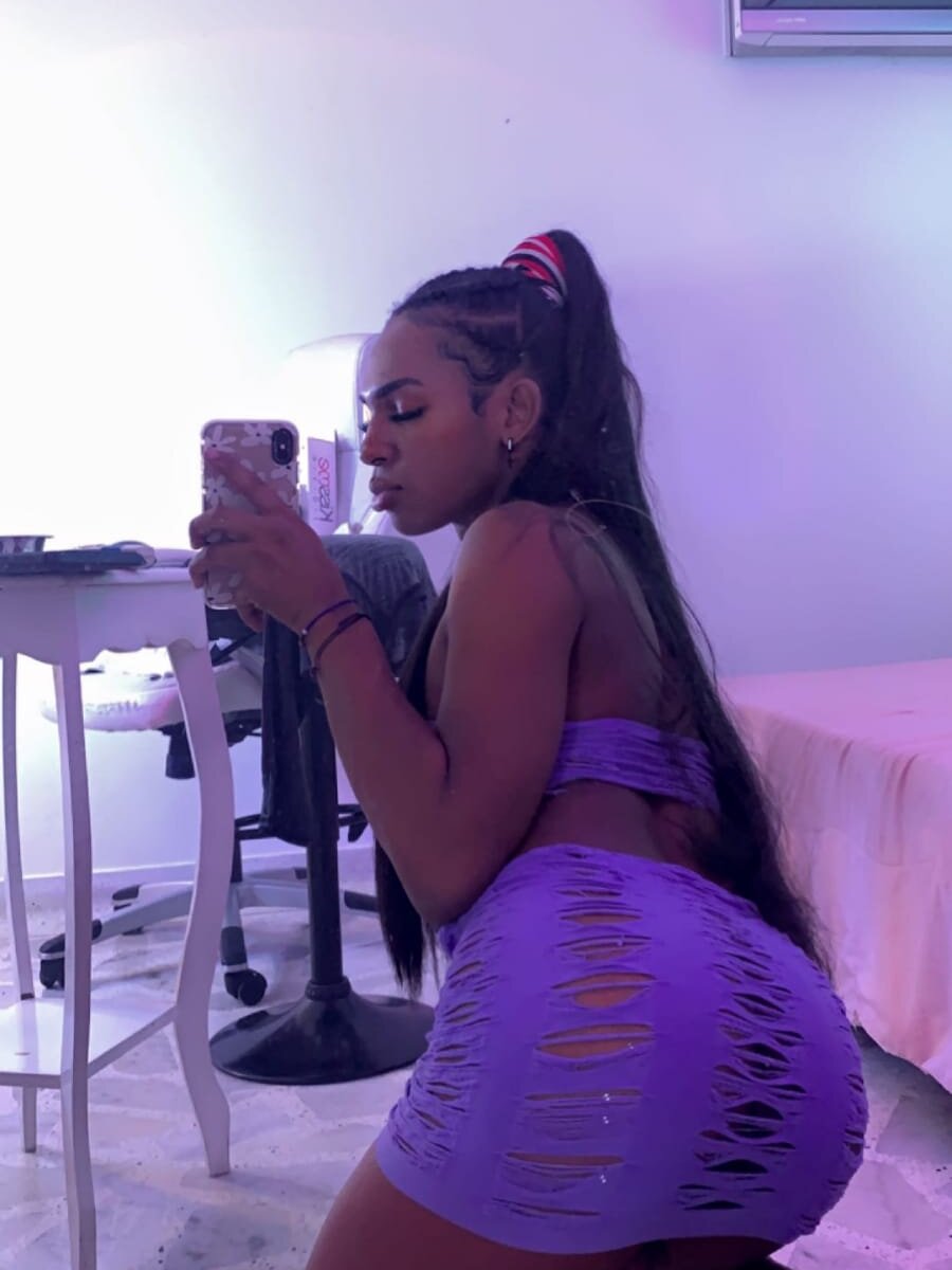 andreaxdol Chatroom