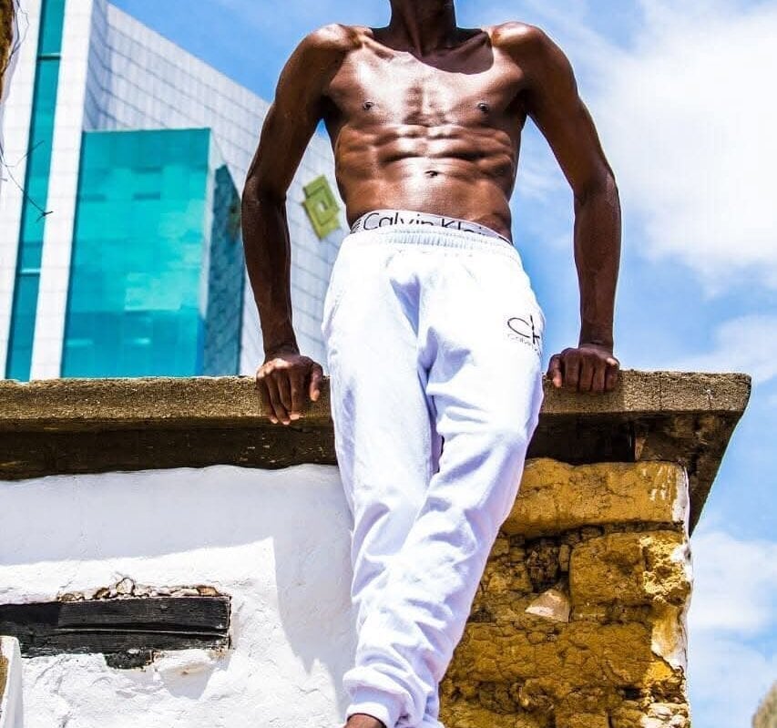 andrewmosr Webcam Profile Picture andrewmosr Chatroom