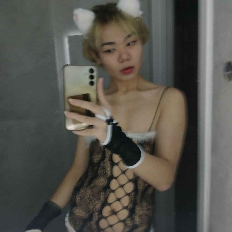 angel_milan Chatroom