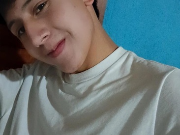 angelo-laos