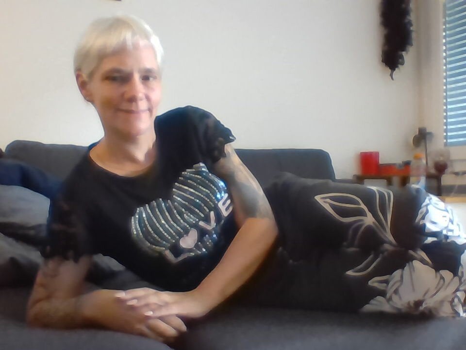 angelundbill Chatroom