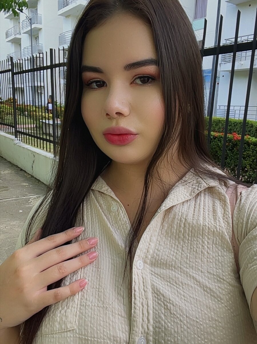 angely_ross1 Chatroom