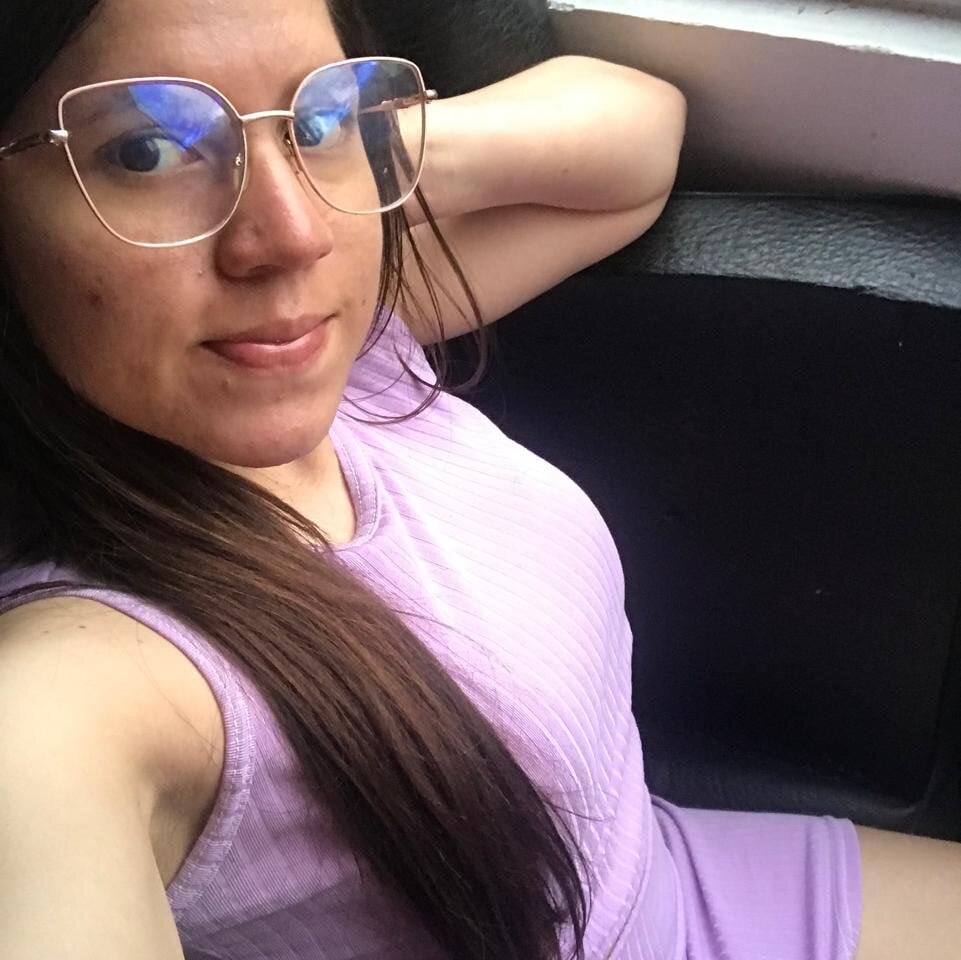 angie_moon_ Chatroom