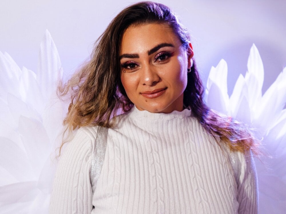 annie_vega17 Chatroom