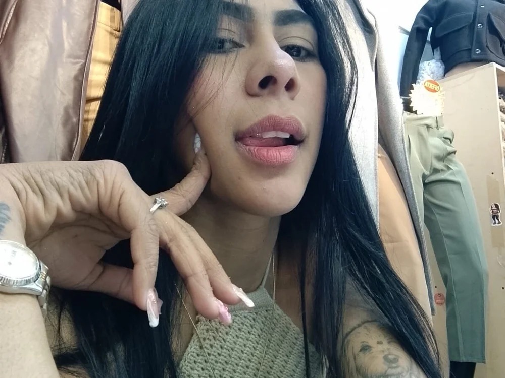 april_dior Chatroom