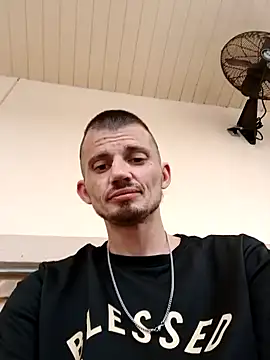 areyouseriousss Chatroom