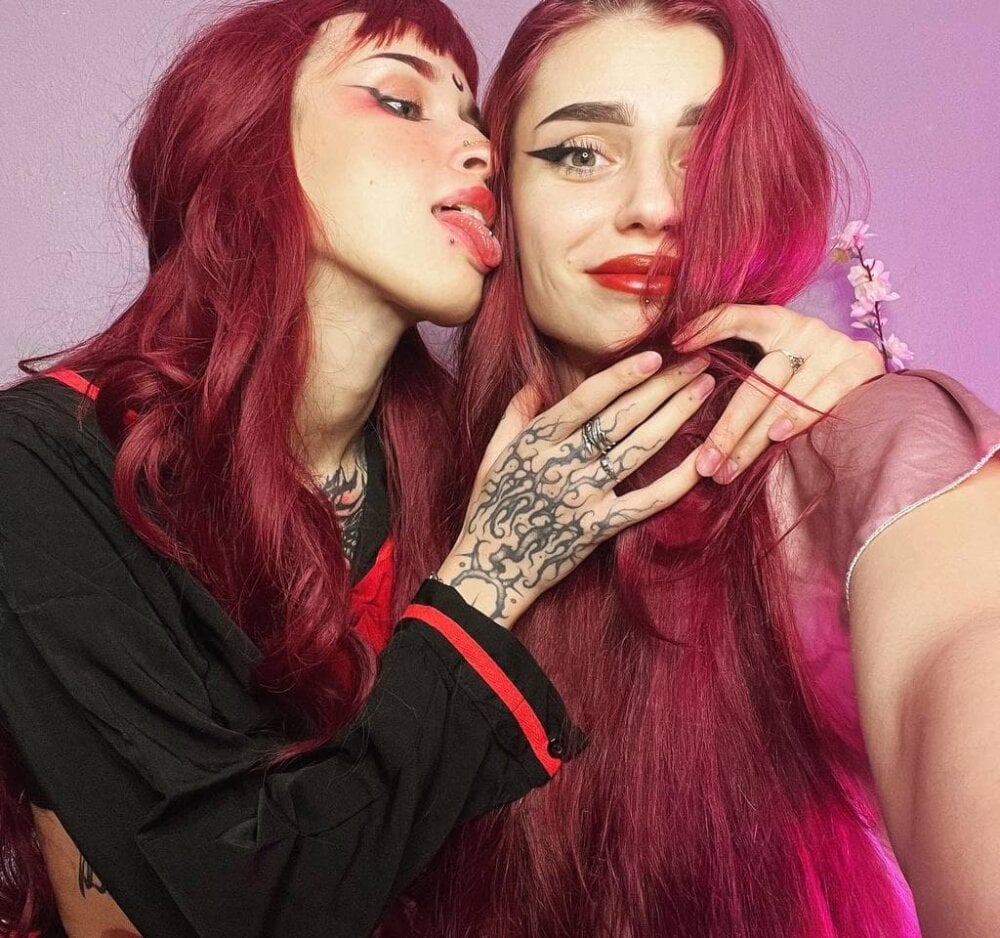ariel_and_yara Chatroom