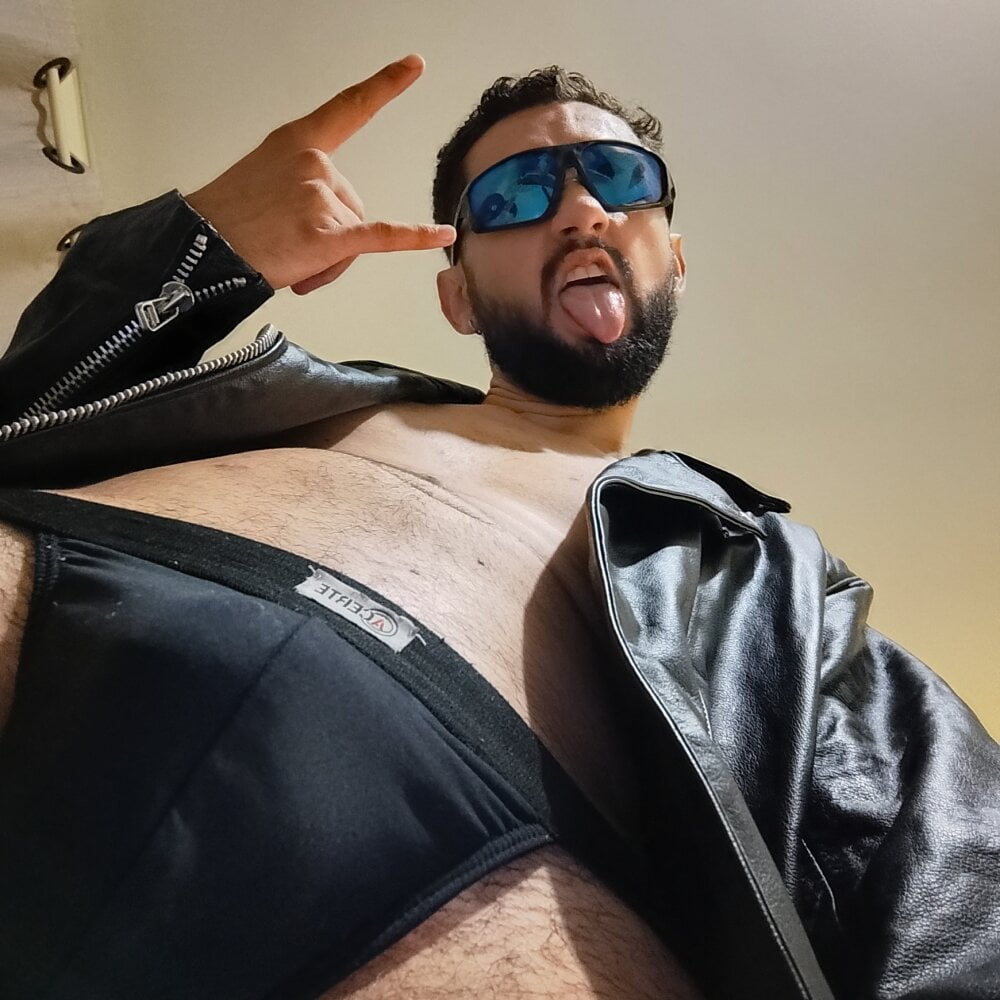 arielluzcruz666 Chatroom