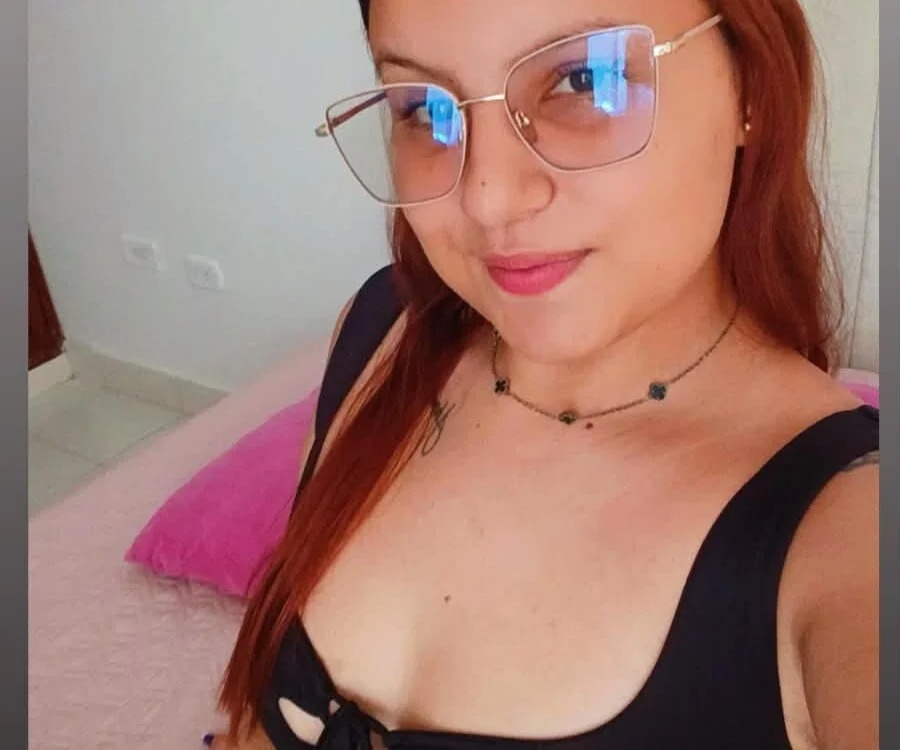 ashleyy__ Chatroom