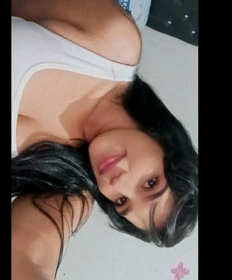 ashlyanaldeep18 Chatroom