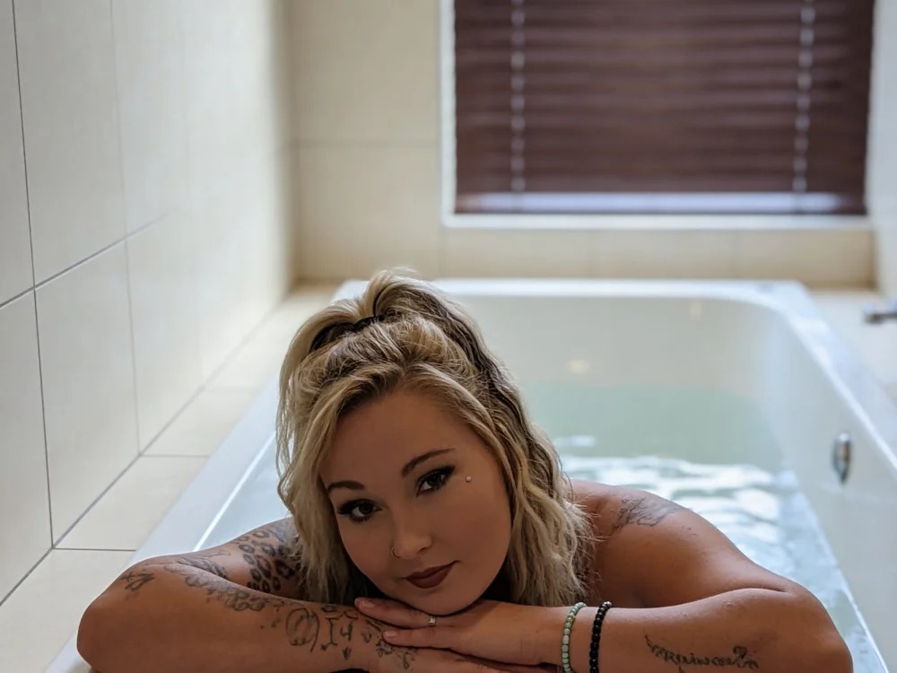 ashlynnstarr Chatroom