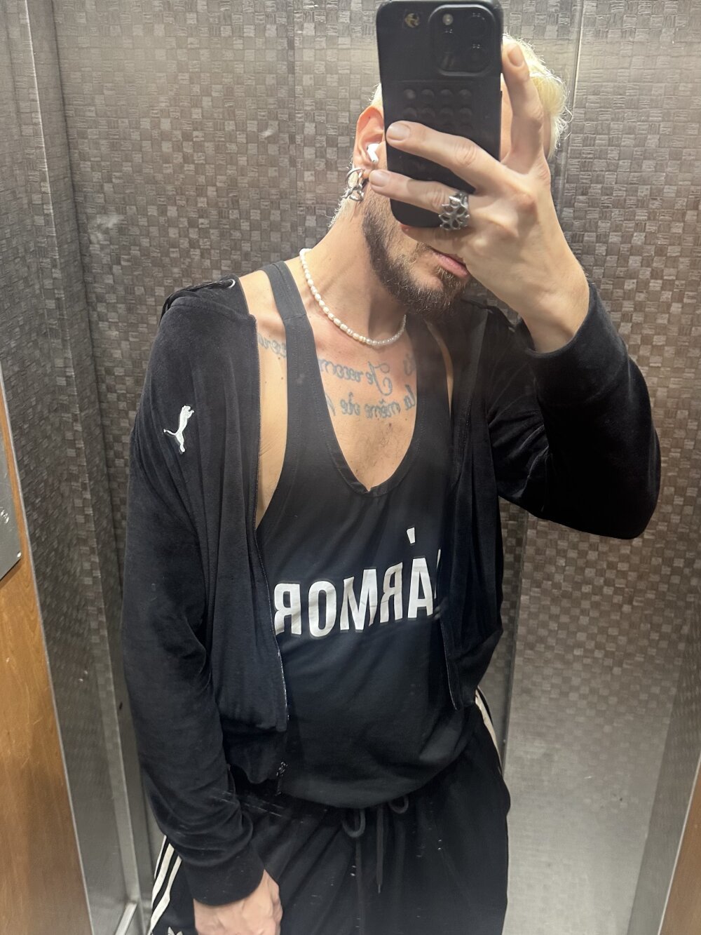 atakapaniki07 Chatroom