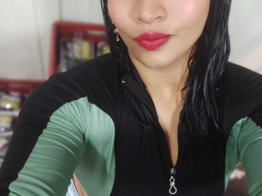 atinafrancomar Chatroom