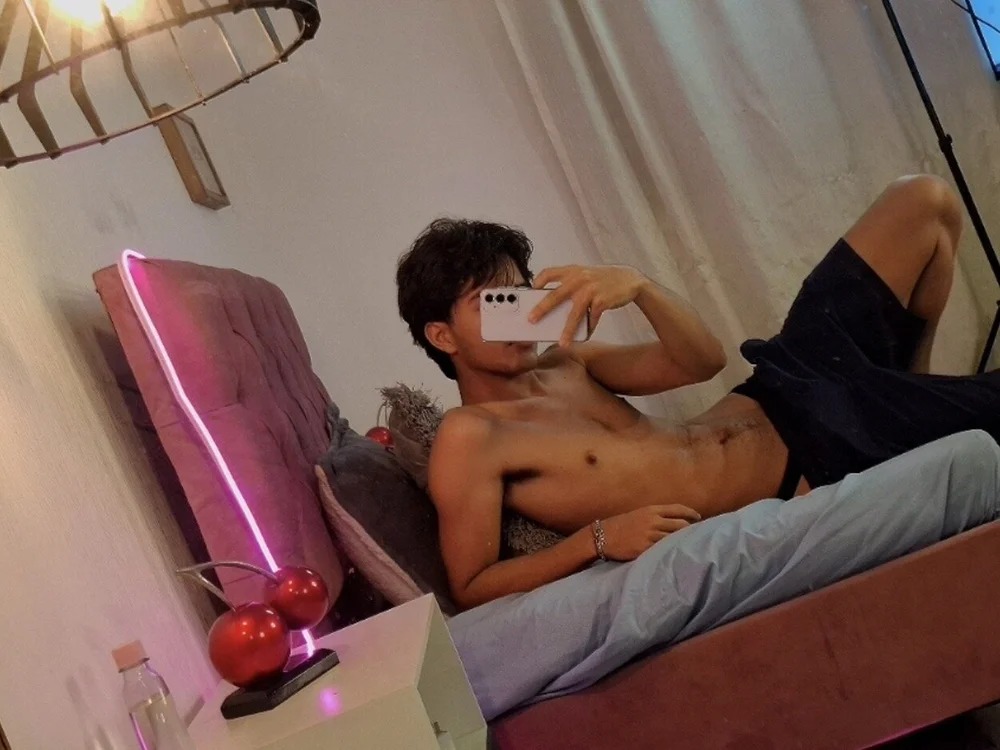 attlas1 Chatroom