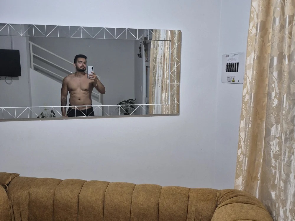 austinn0 Chatroom