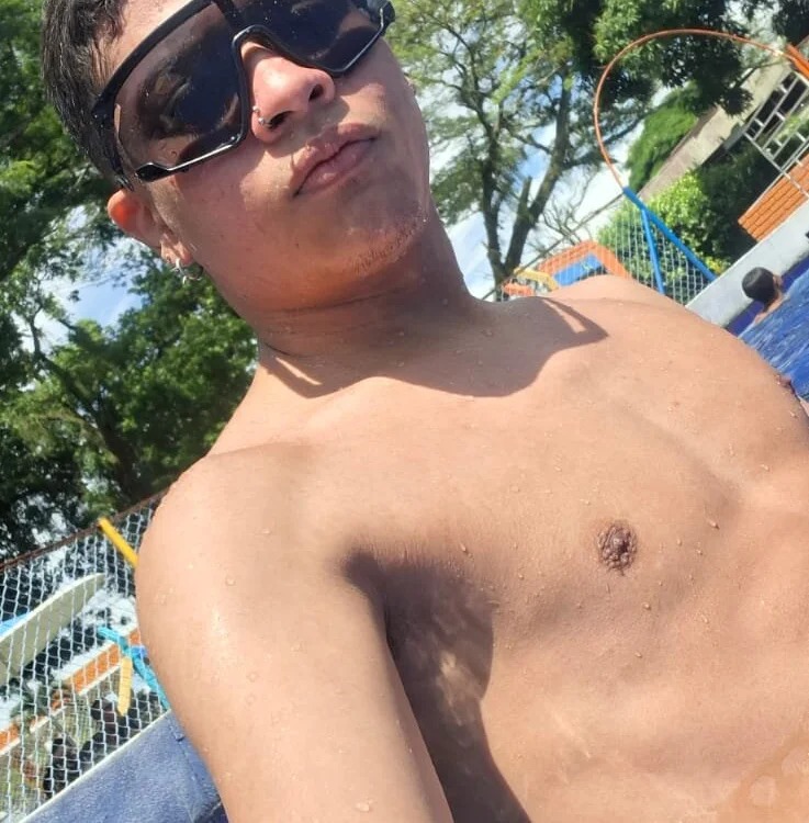axel_bcock Chatroom