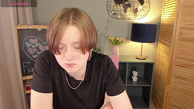 ayakskalermonss Chatroom