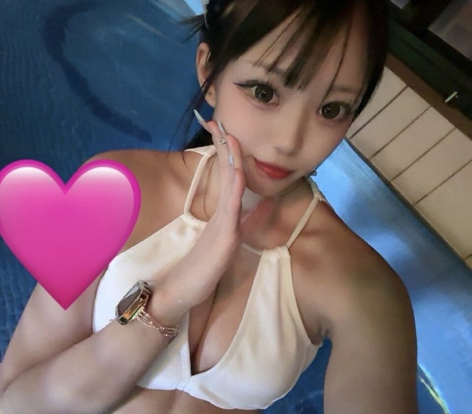 ayu0002 Chatroom