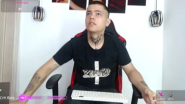 azael_horny_latin Chatroom