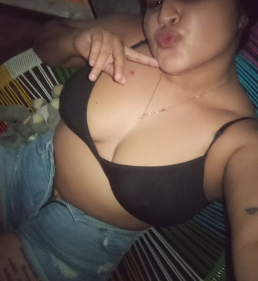 azahara__nassar Chatroom