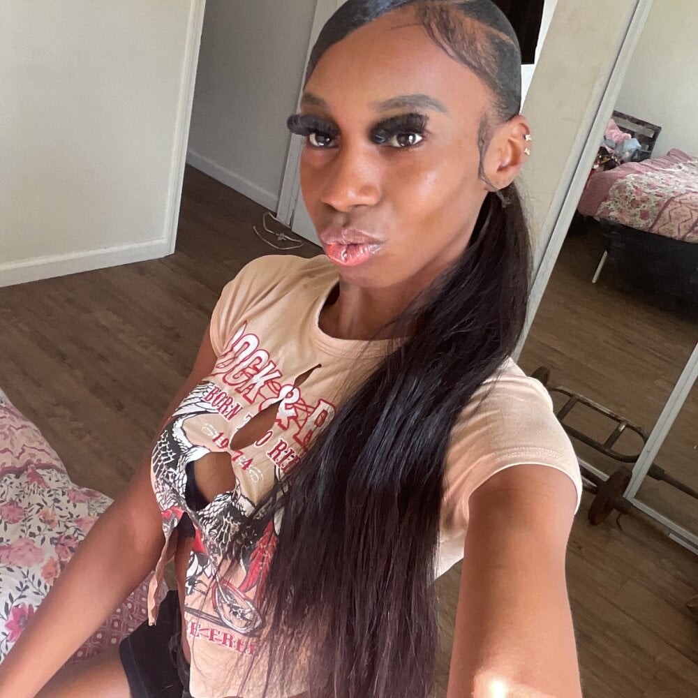 barbiedoll-trixie Chatroom
