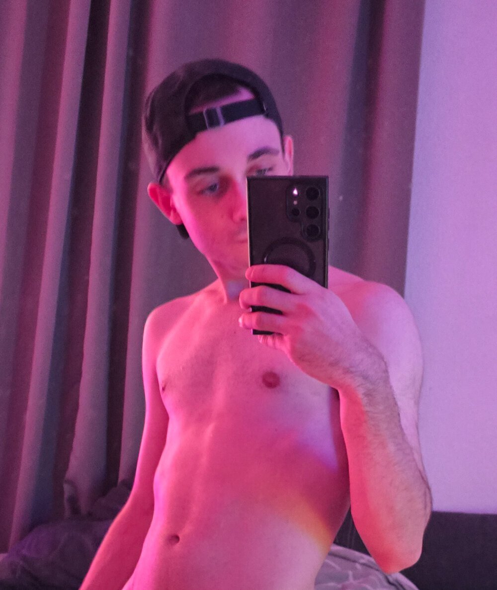 barebastian@xh Chatroom