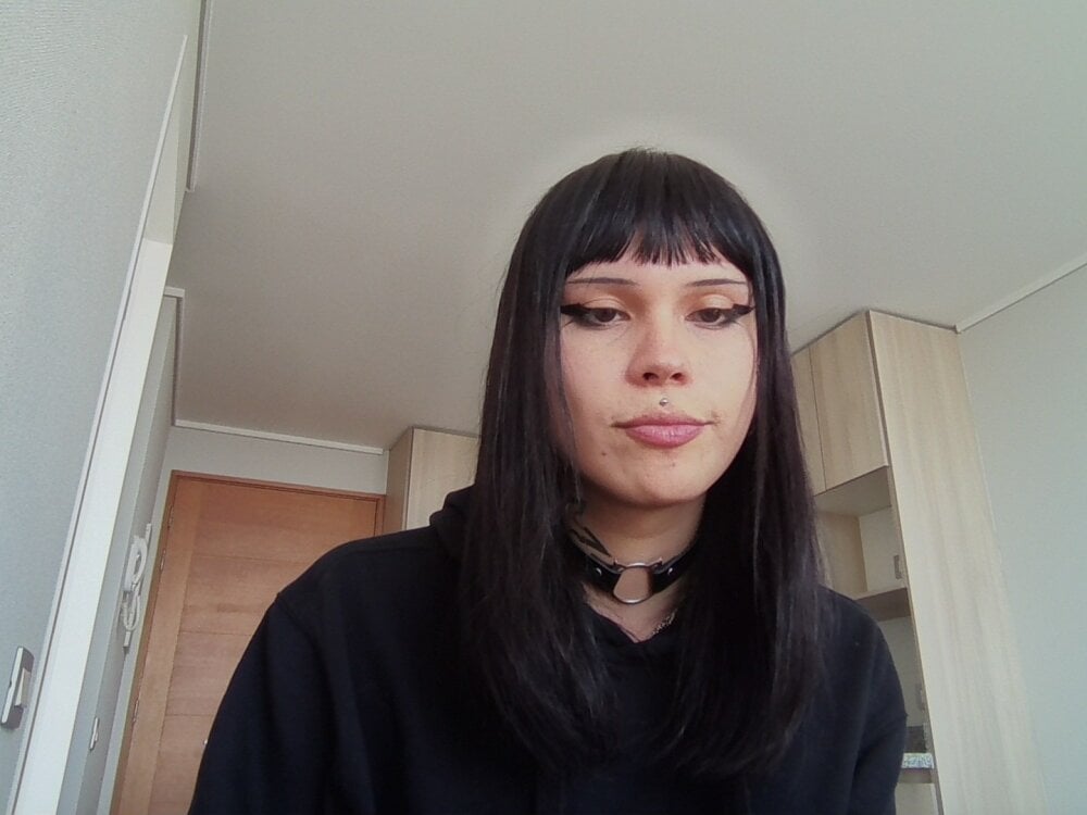 bbykuromi Chatroom