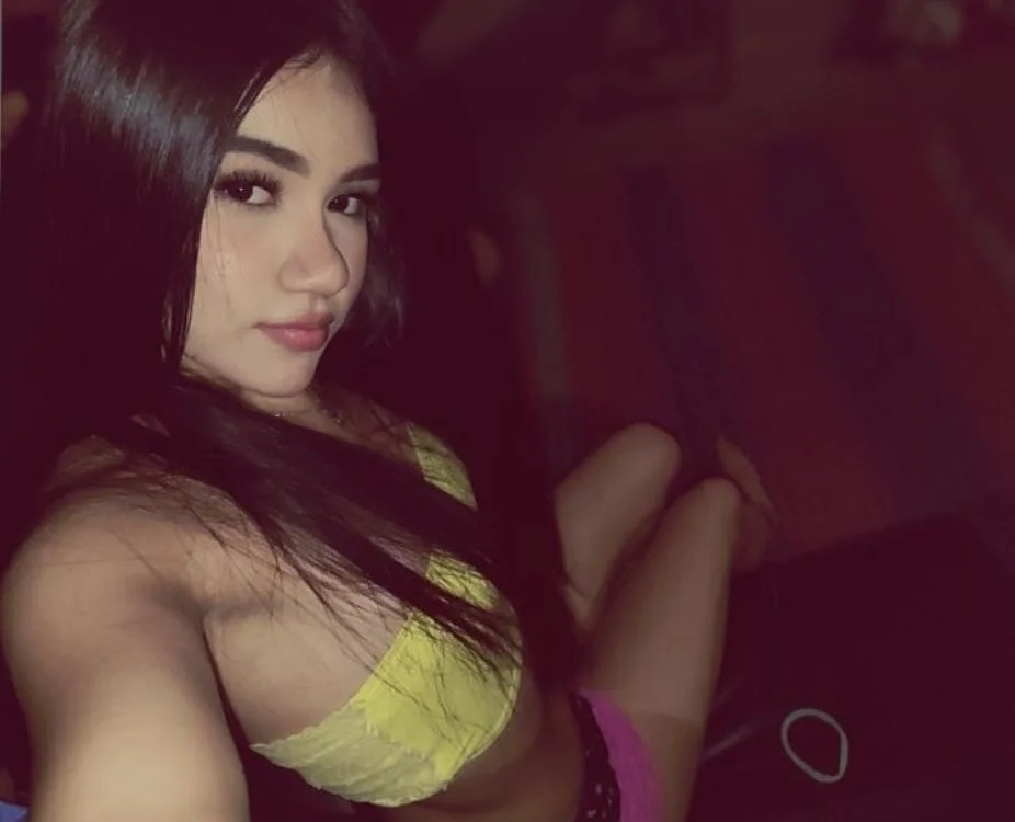 bella_dork Chatroom
