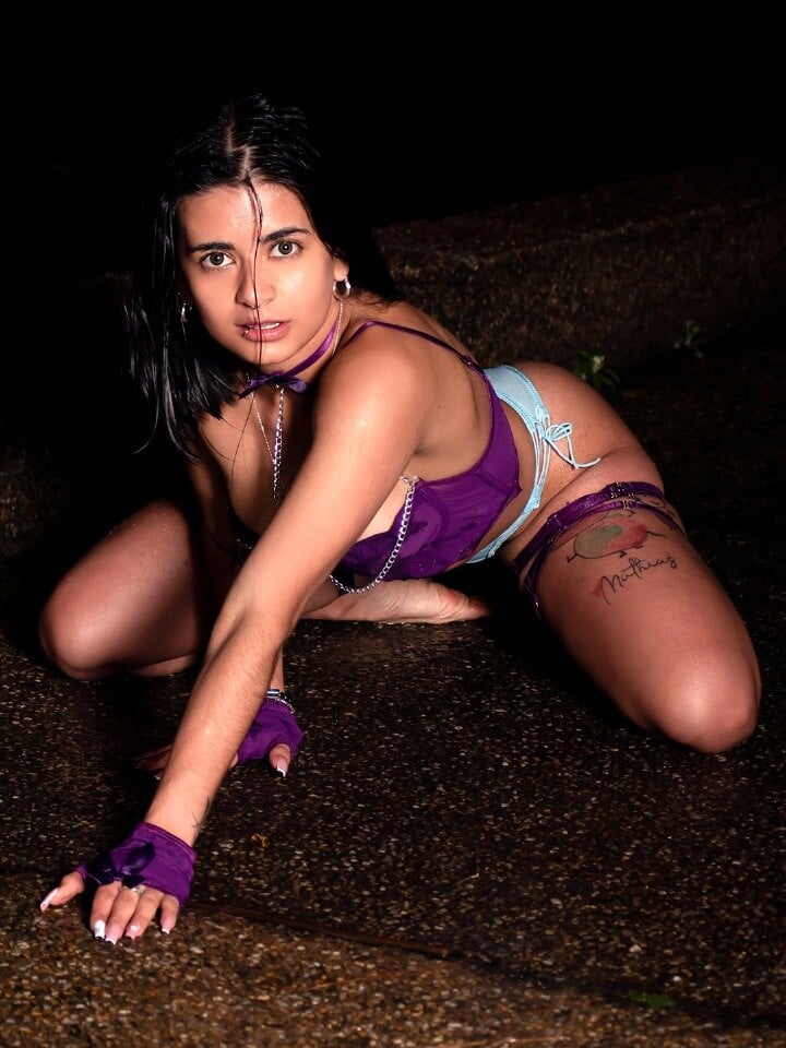 bella_thixx Chatroom